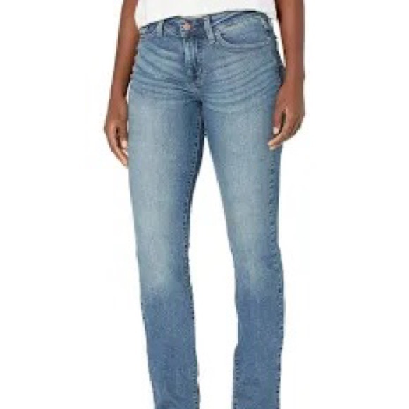 Levi’s Strauss Mid-Rise Straight Leg Misses 8 Short five pocket jeans Size 8. - Picture 1 of 15